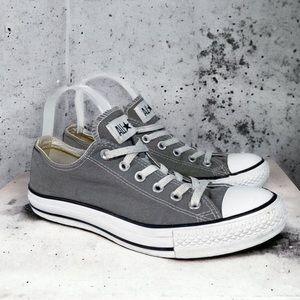 Converse Low Top Gray Sneaker Women 9 Men 7